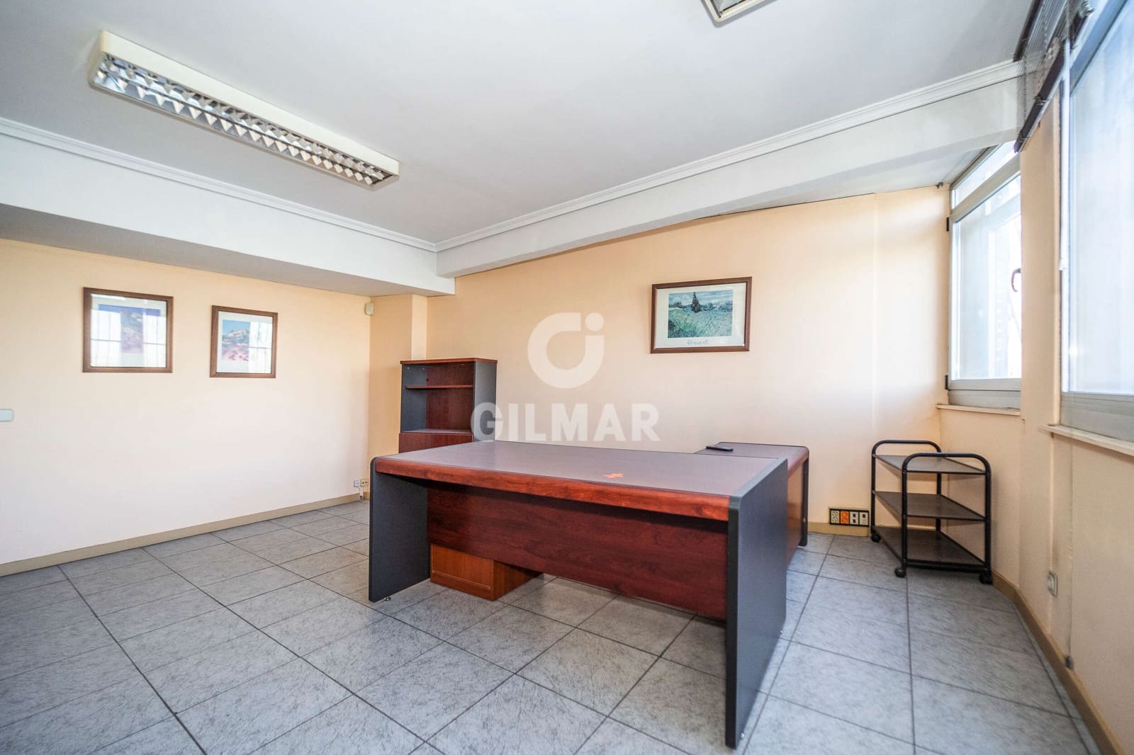 Biuro na sprzedaż w Miasto Madryt z garażem - 750 000 € (Ref: 9669227)