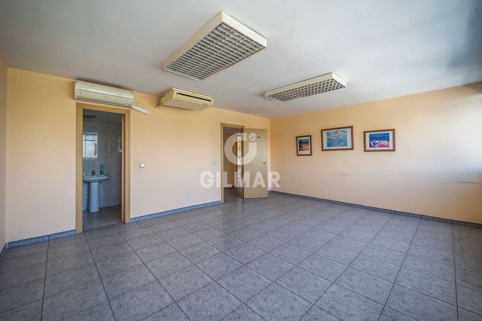 Biuro na sprzedaż w Miasto Madryt z garażem - 750 000 € (Ref: 9669227)