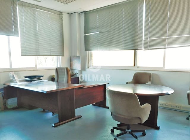 Büro zu verkaufen in Valverde, Madrid Stadt mit Garage - 245.000 € (Ref: 9669228)