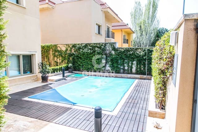6 sovrum Semi-fristående Villa till salu i Ciudad Universitaria, Madrid stad med pool garage - 2 550 000 € (Ref: 9669235)