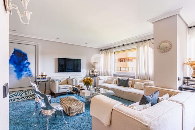 5 soveværelse Lejlighed til salg i Ciudad Universitaria, Madrid by med swimmingpool garage - € 1.435.000 (Ref: 9669236)