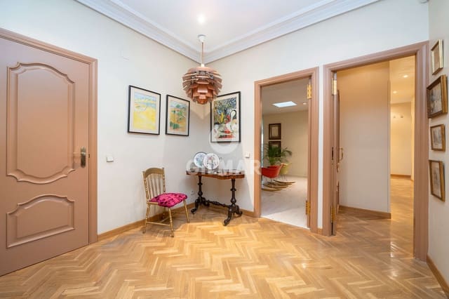 3 camera da letto Appartamento in vendita in Mirasierra, Madrid città con piscina garage - 1.440.000 € (Rif: 9669239)