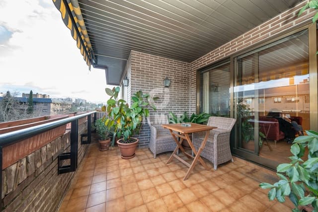 3 camera da letto Appartamento in vendita in Mirasierra, Madrid città con piscina garage - 1.440.000 € (Rif: 9669239)