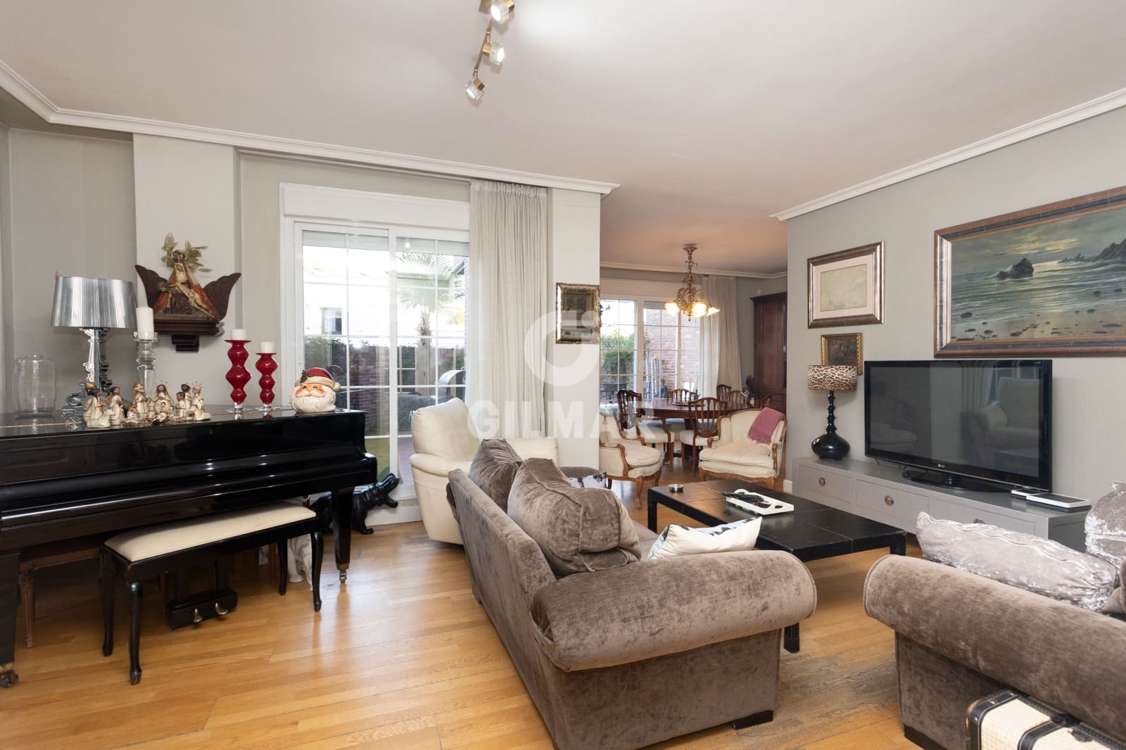 8 Zimmer Doppelhaus zu verkaufen in Majadahonda mit Pool Garage - 1.400.000 € (Ref: 9669240)