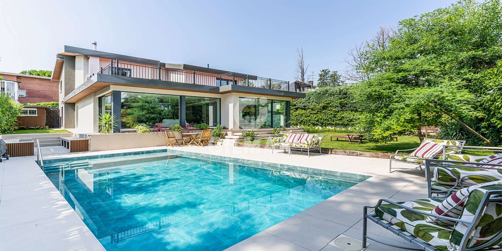 4 Zimmer Villa zu verkaufen in Majadahonda mit Pool - 1.875.000 € (Ref: 9669241)