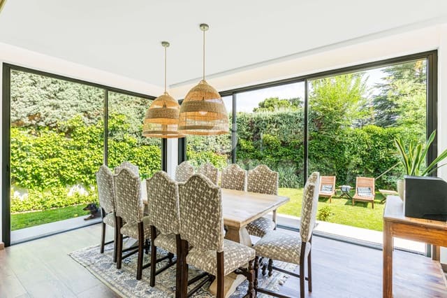 4 Zimmer Villa zu verkaufen in Majadahonda mit Pool - 1.875.000 € (Ref: 9669241)