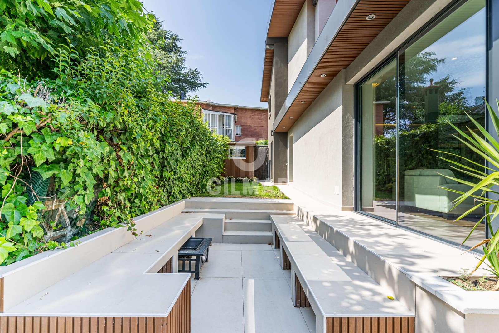 4 Zimmer Villa zu verkaufen in Majadahonda mit Pool - 1.875.000 € (Ref: 9669241)