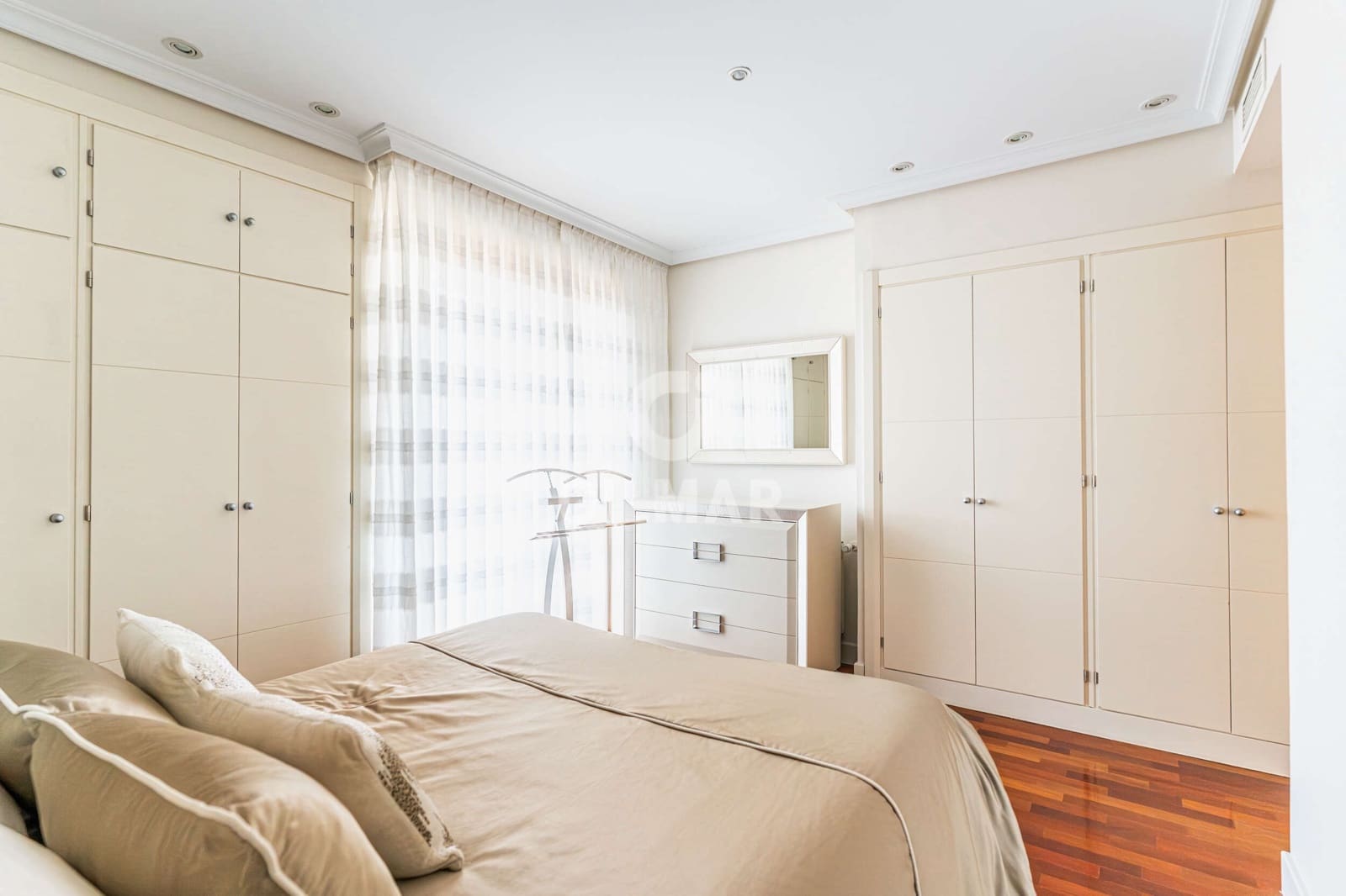 5 quarto Penthouse para venda em Majadahonda com piscina garagem - 1 370 000 € (Ref: 9669242)