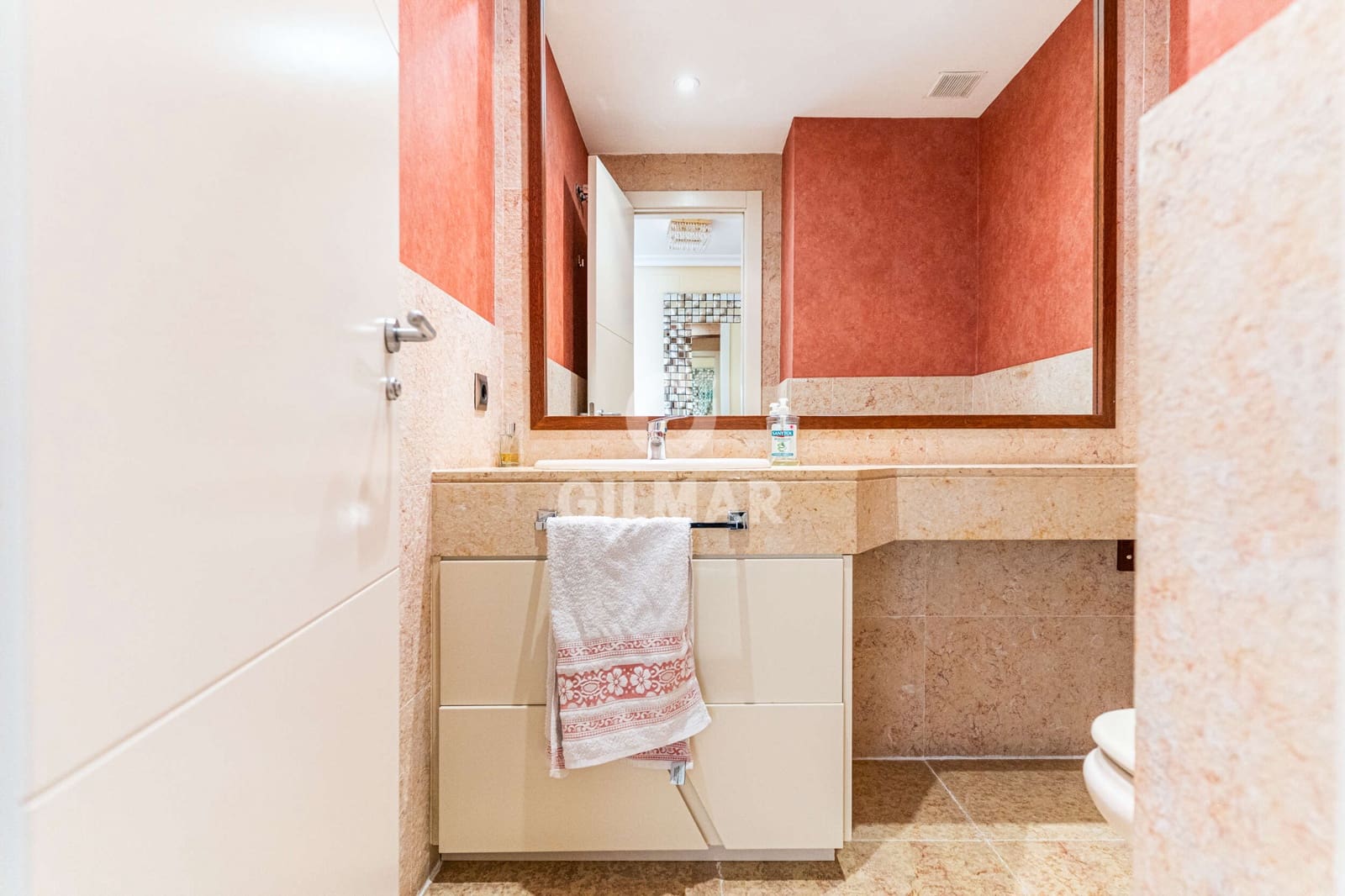 5 quarto Penthouse para venda em Majadahonda com piscina garagem - 1 370 000 € (Ref: 9669242)