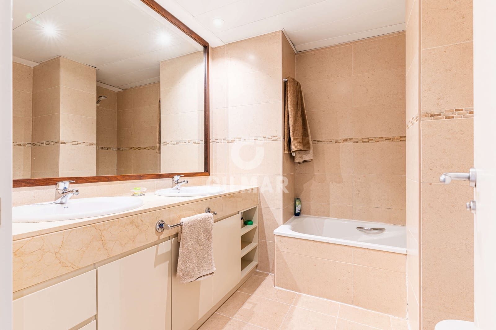 5 quarto Penthouse para venda em Majadahonda com piscina garagem - 1 370 000 € (Ref: 9669242)