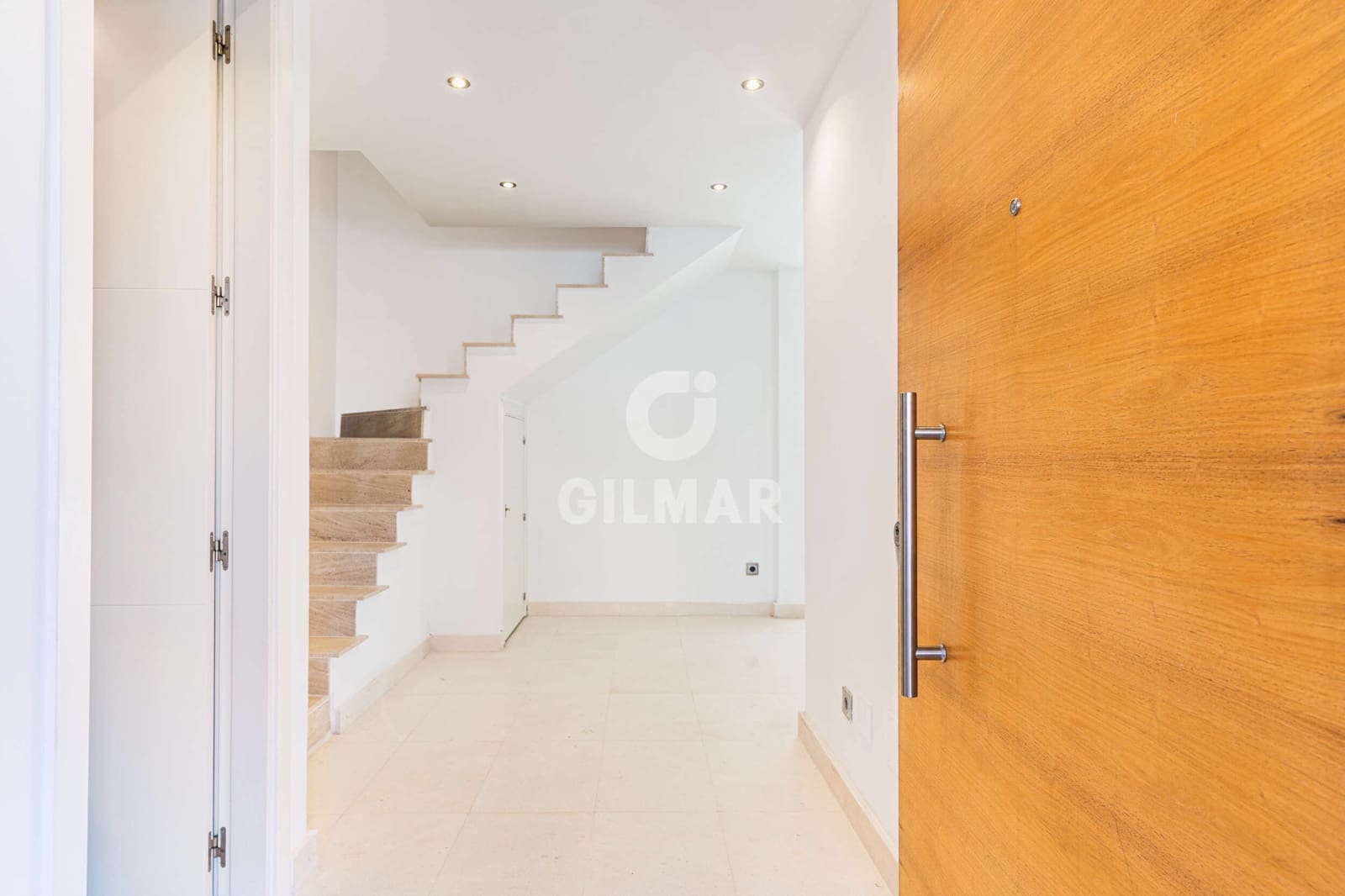 4 chambre Villa/Maison Semi-Mitoyenne à vendre à Villanueva del Pardillo avec piscine garage - 1 350 000 € (Ref: 9669243)