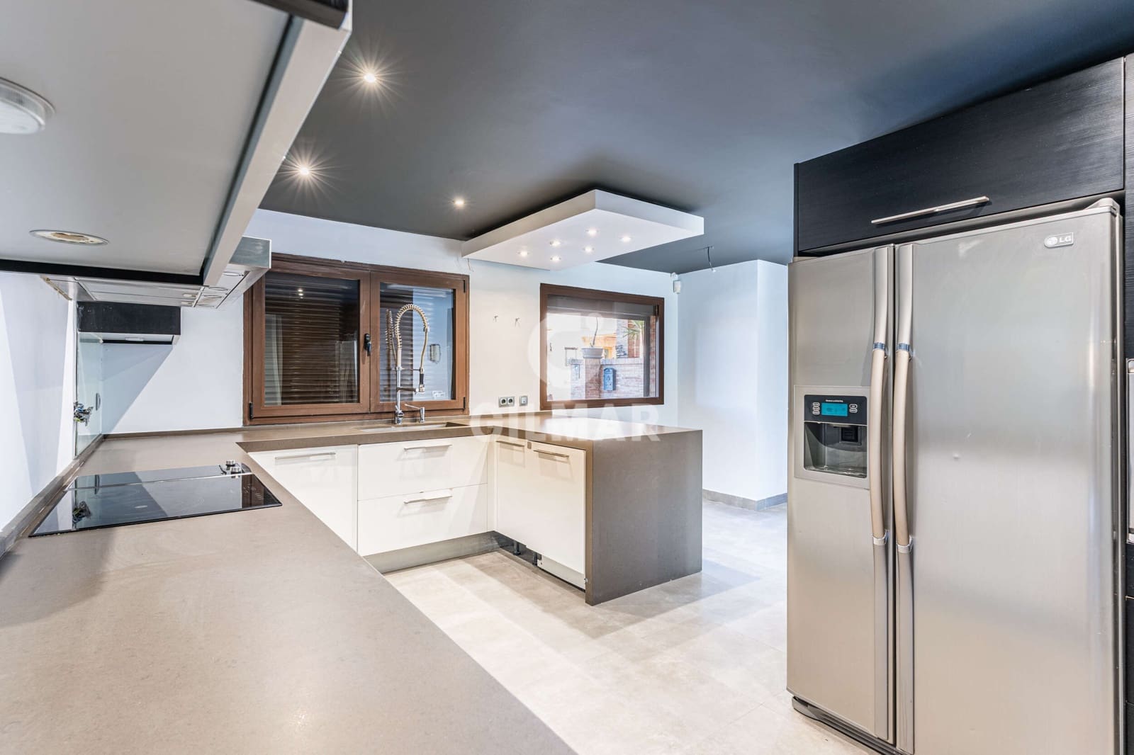 4 chambre Villa/Maison Semi-Mitoyenne à vendre à Villanueva del Pardillo avec piscine garage - 1 350 000 € (Ref: 9669243)