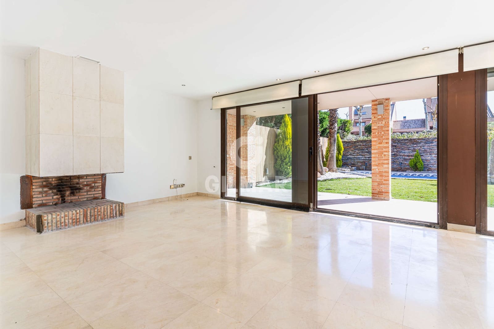 4 chambre Villa/Maison Semi-Mitoyenne à vendre à Villanueva del Pardillo avec piscine garage - 1 350 000 € (Ref: 9669243)