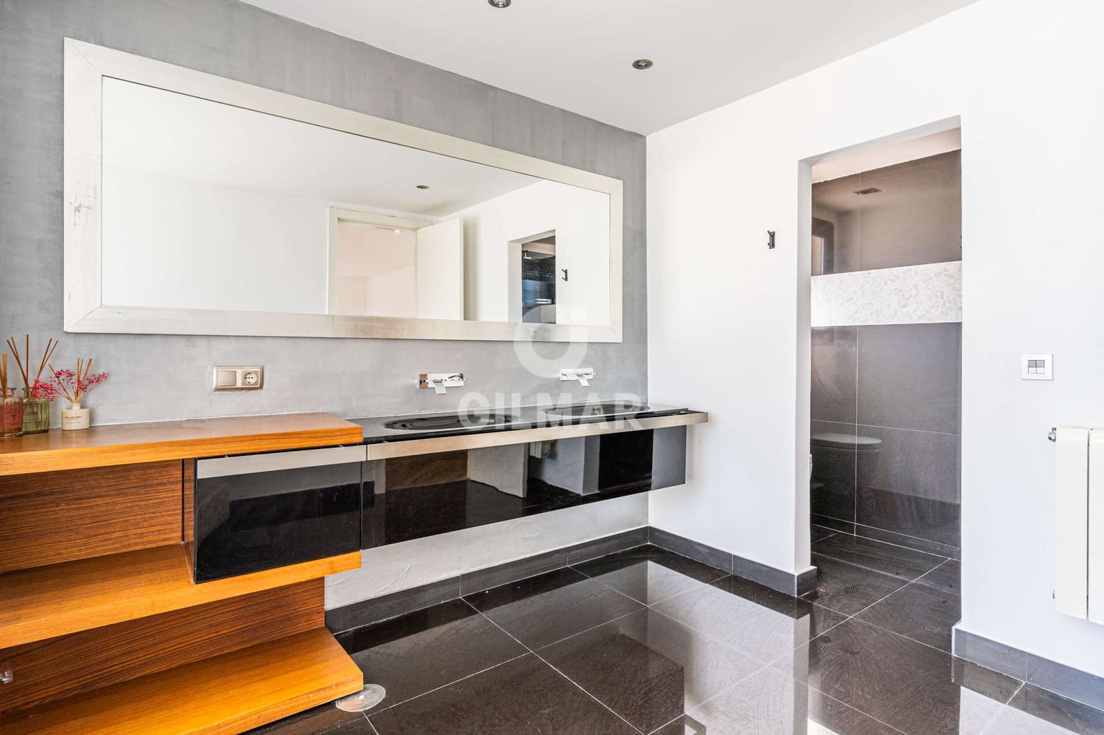 4 chambre Villa/Maison Semi-Mitoyenne à vendre à Villanueva del Pardillo avec piscine garage - 1 350 000 € (Ref: 9669243)