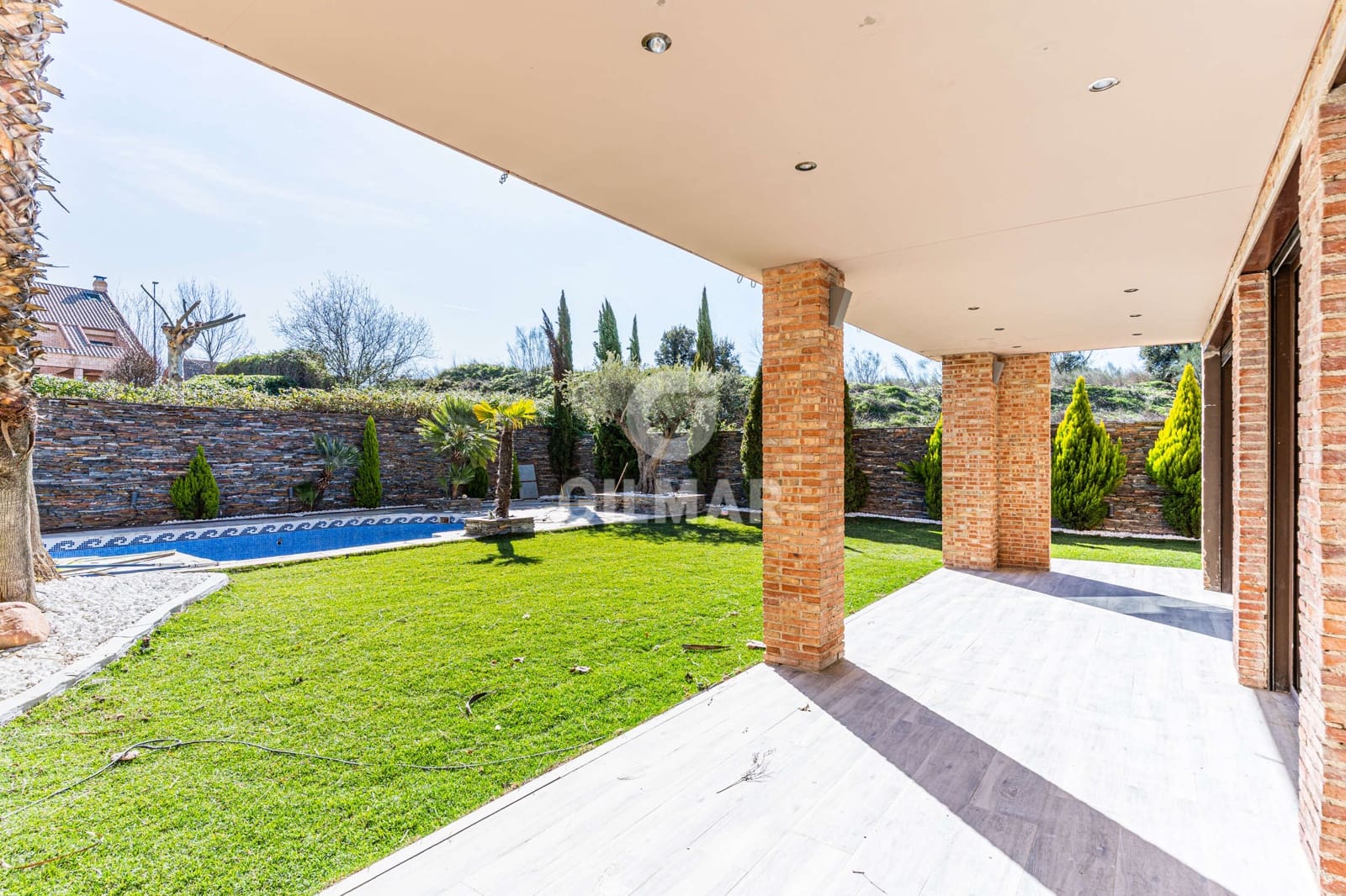 4 chambre Villa/Maison Semi-Mitoyenne à vendre à Villanueva del Pardillo avec piscine garage - 1 350 000 € (Ref: 9669243)