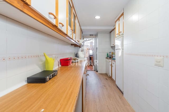 4 sovrum Lägenhet till salu i La Paz, Madrid stad med garage - 720 000 € (Ref: 9669385)