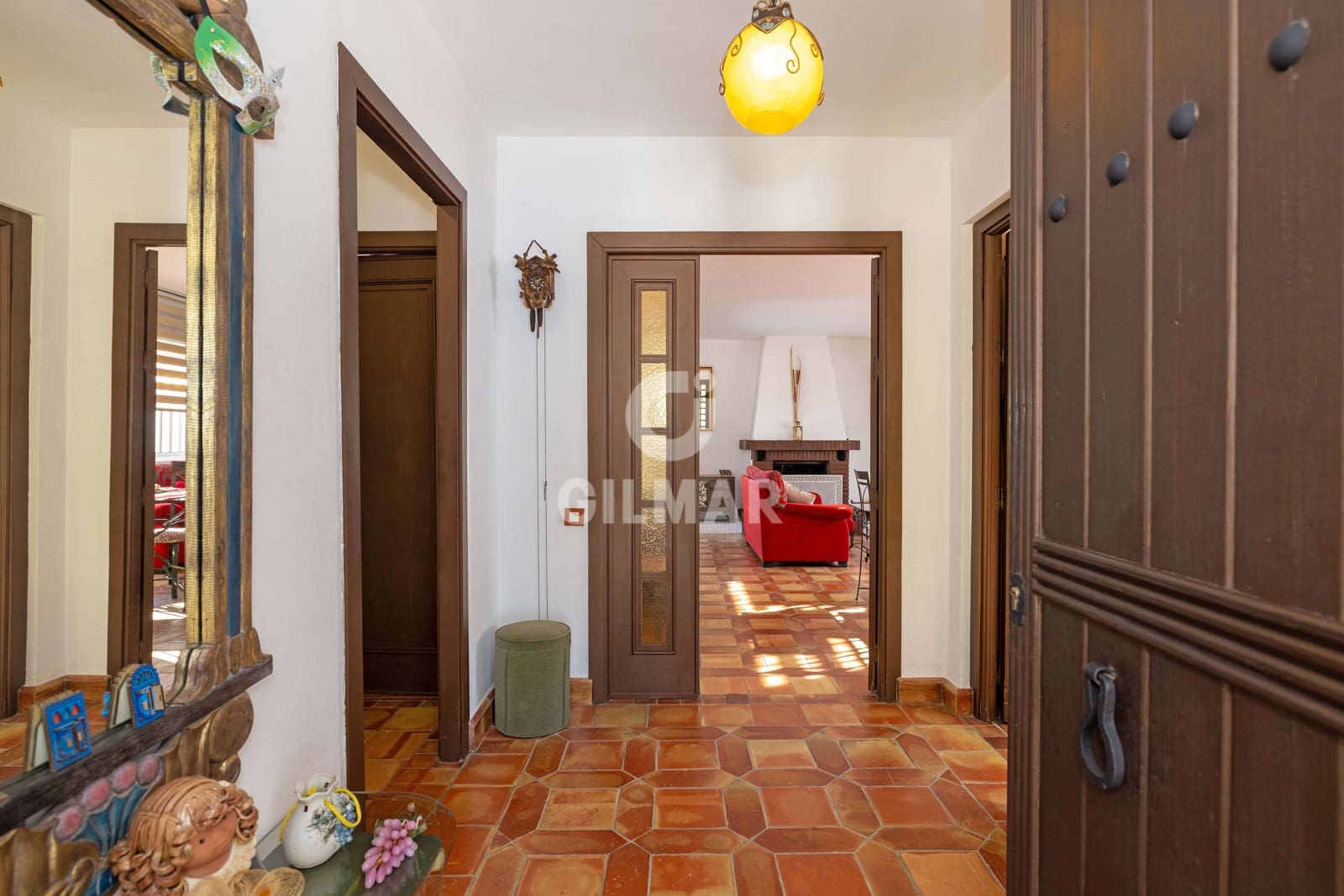 Chalet de 4 habitaciones en Alhaurín de la Torre en venta con piscina garaje - 900.000 € (Ref: 9669387)