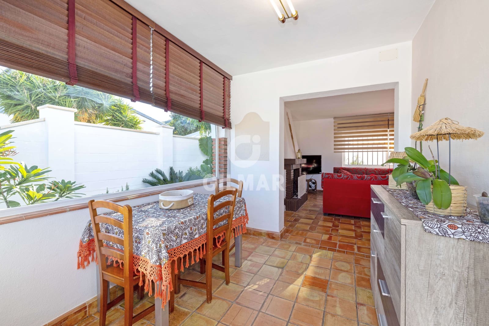 Chalet de 4 habitaciones en Alhaurín de la Torre en venta con piscina garaje - 900.000 € (Ref: 9669387)