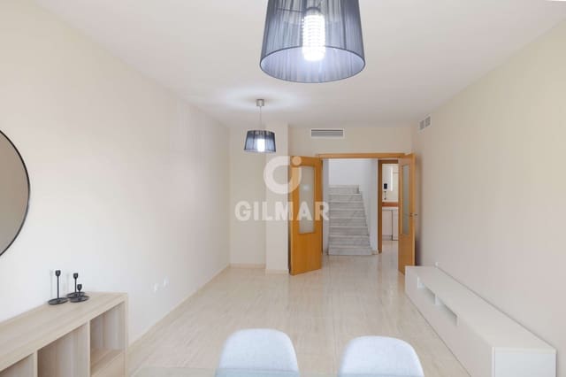 3 Zimmer Penthouse zu verkaufen in Benagalbon, Rincón de la Victoria mit Garage - 510.000 € (Ref: 9669388)