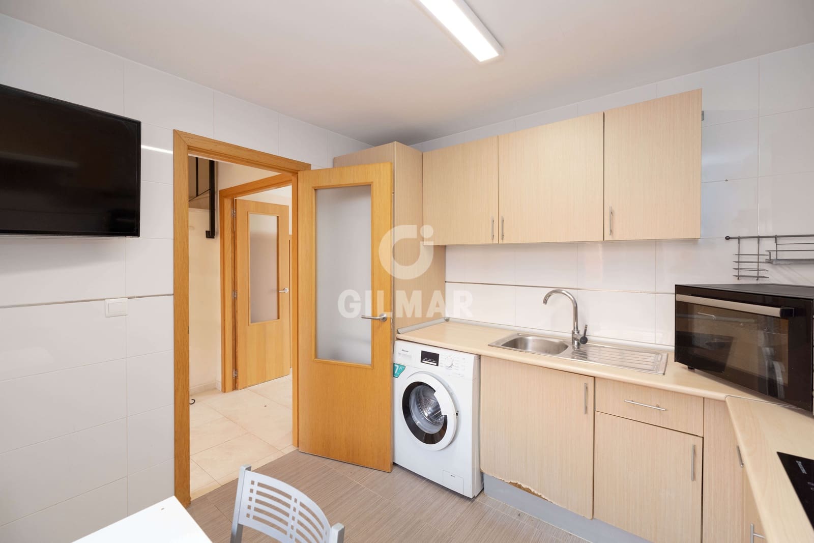 3 slaapkamer Rijtjeshuis te koop in Benajarafe met zwembad garage - € 420.000 (Ref: 9669390)