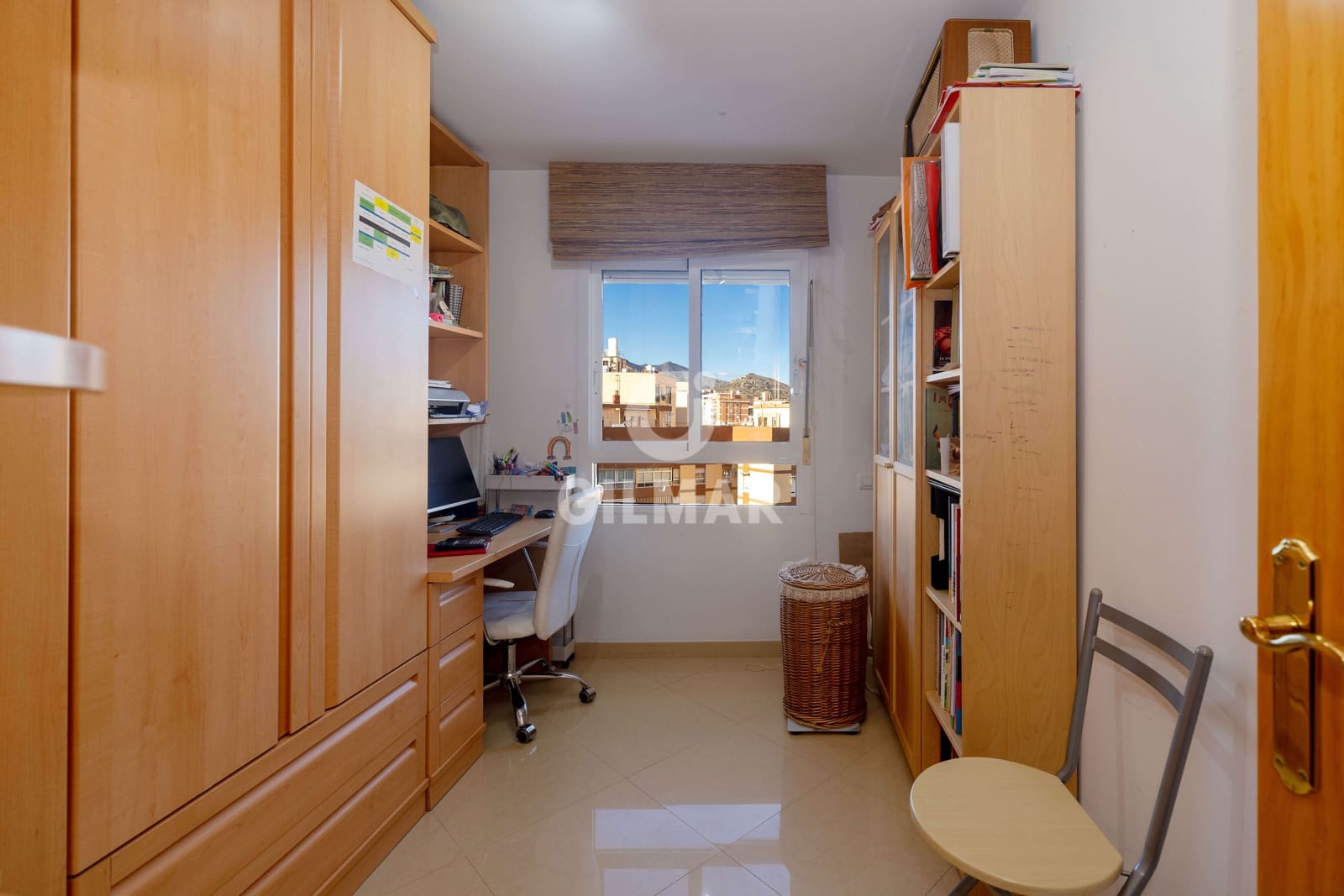 3 sovrum Lägenhet till salu i Malaga stad med garage - 335 000 € (Ref: 9669392)