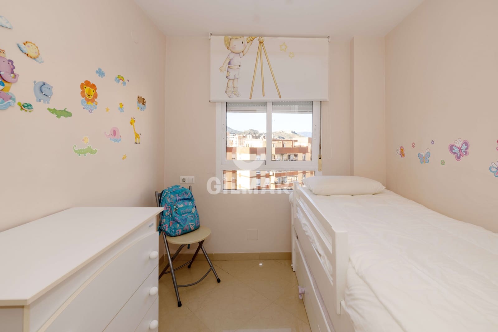 3 sovrum Lägenhet till salu i Malaga stad med garage - 335 000 € (Ref: 9669392)