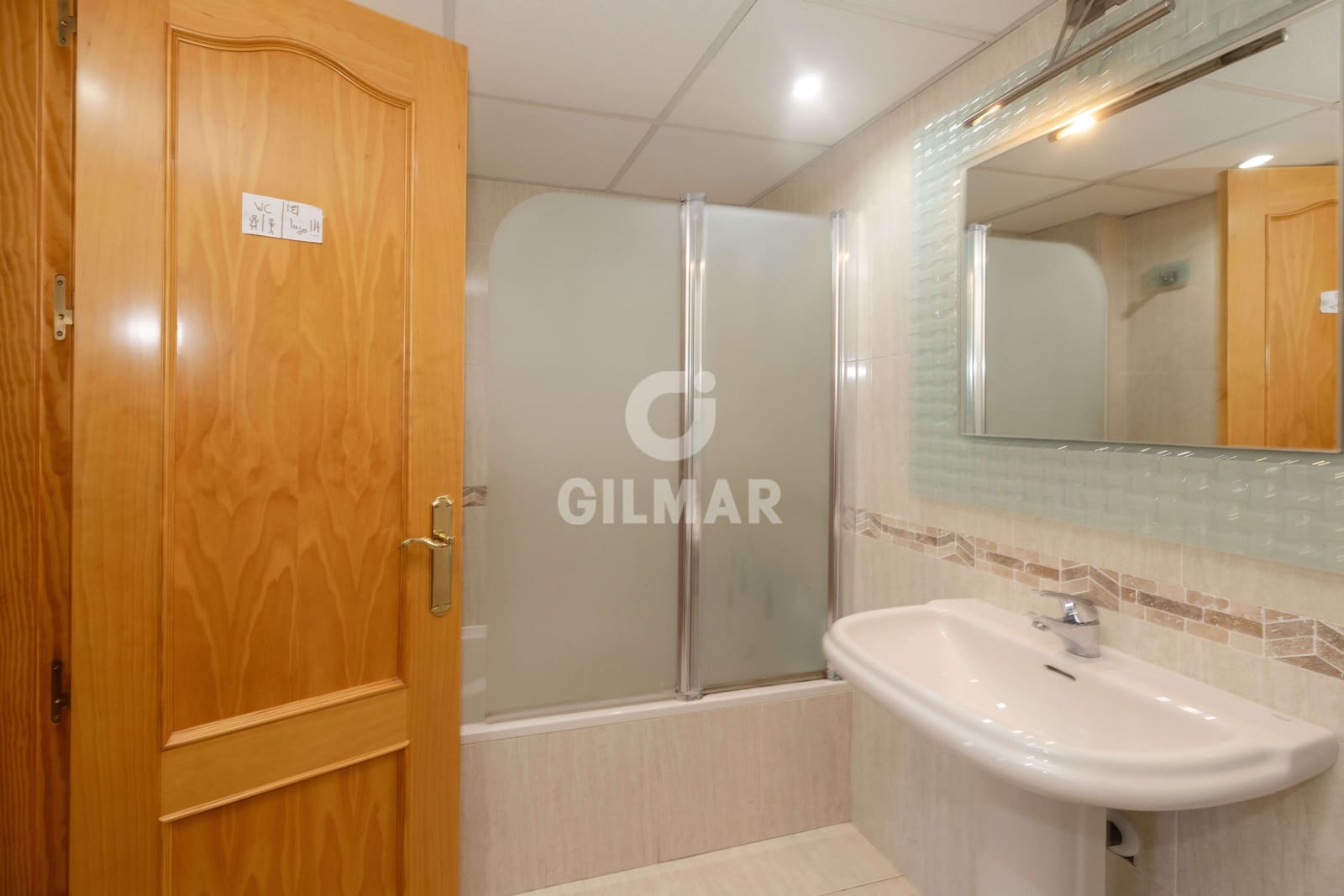 3 sovrum Lägenhet till salu i Malaga stad med garage - 335 000 € (Ref: 9669392)