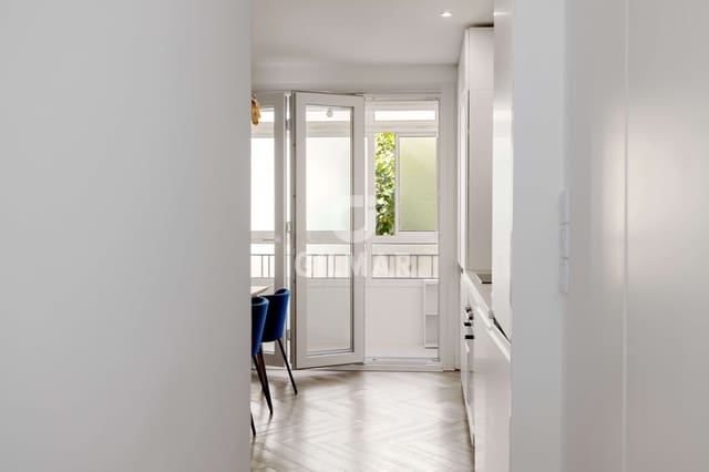 Piso de 2 habitaciones en Cruz del Humilladero, Málaga ciudad en venta - 299.000 € (Ref: 9669393)