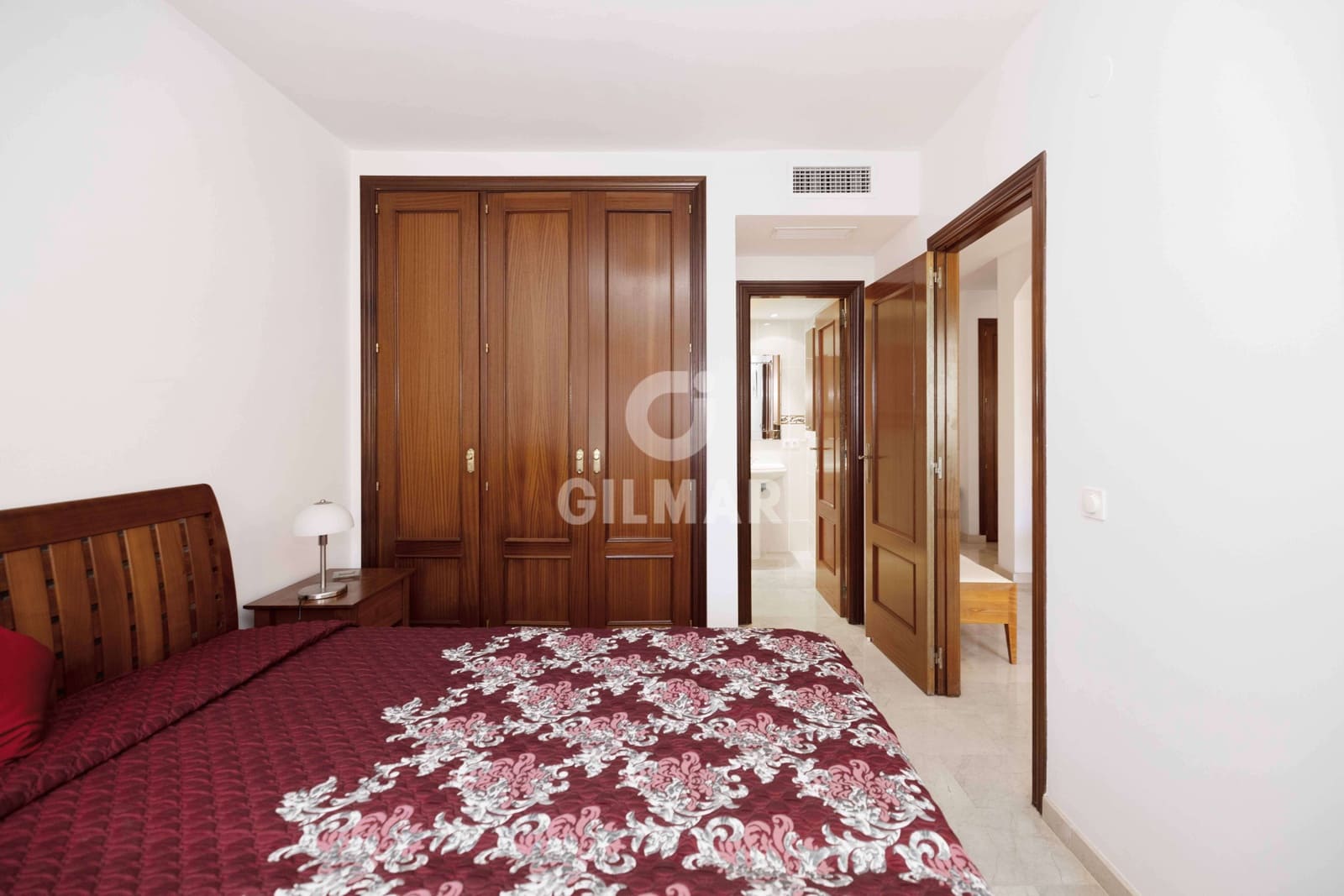 2 soveværelse Lejlighed til salg i Marbella med swimmingpool garage - € 490.000 (Ref: 9669624)