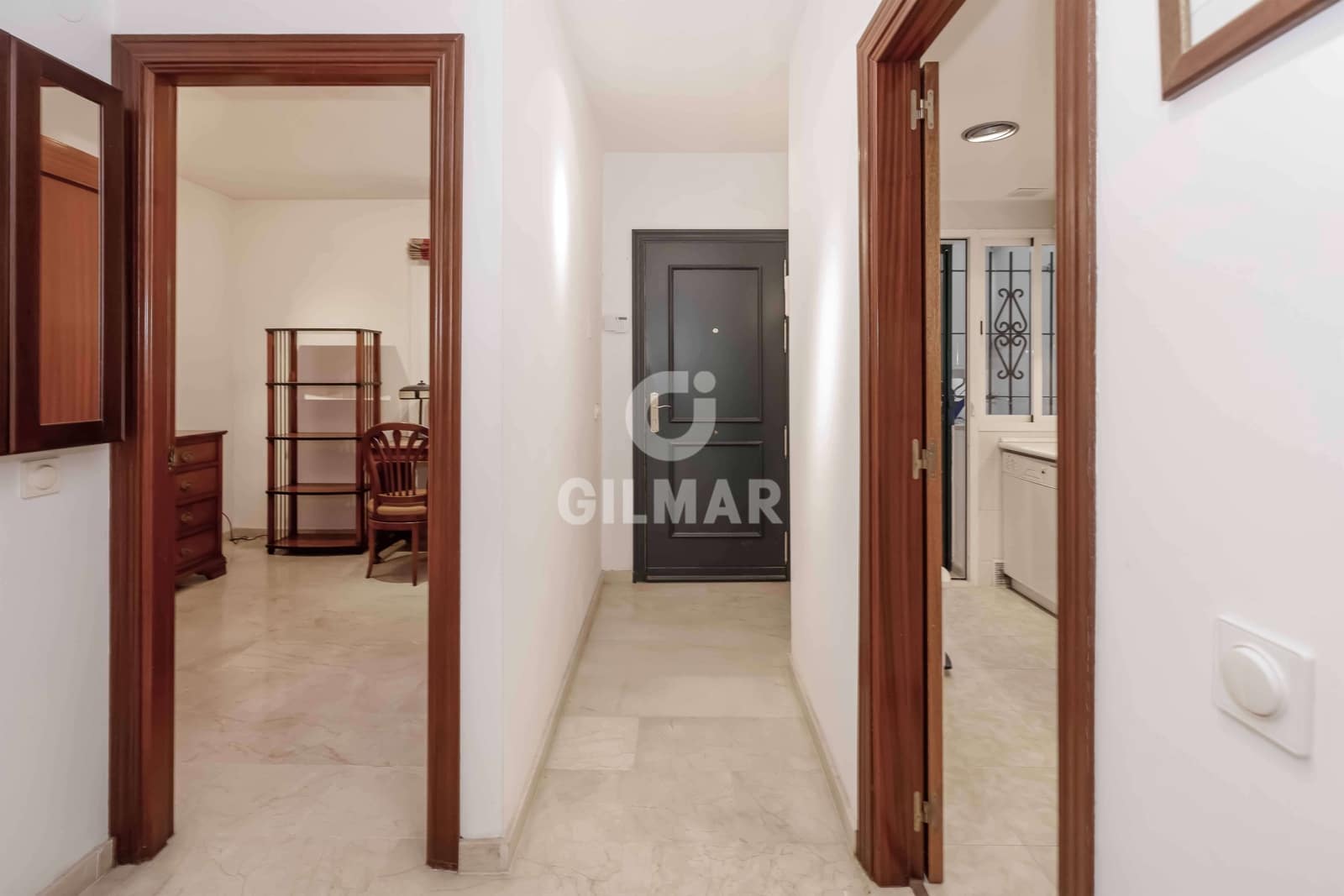 2 soveværelse Lejlighed til salg i Marbella med swimmingpool garage - € 490.000 (Ref: 9669624)