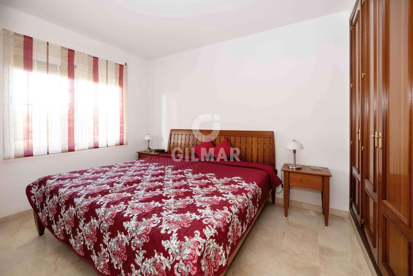 2 soveværelse Lejlighed til salg i Marbella med swimmingpool garage - € 490.000 (Ref: 9669624)