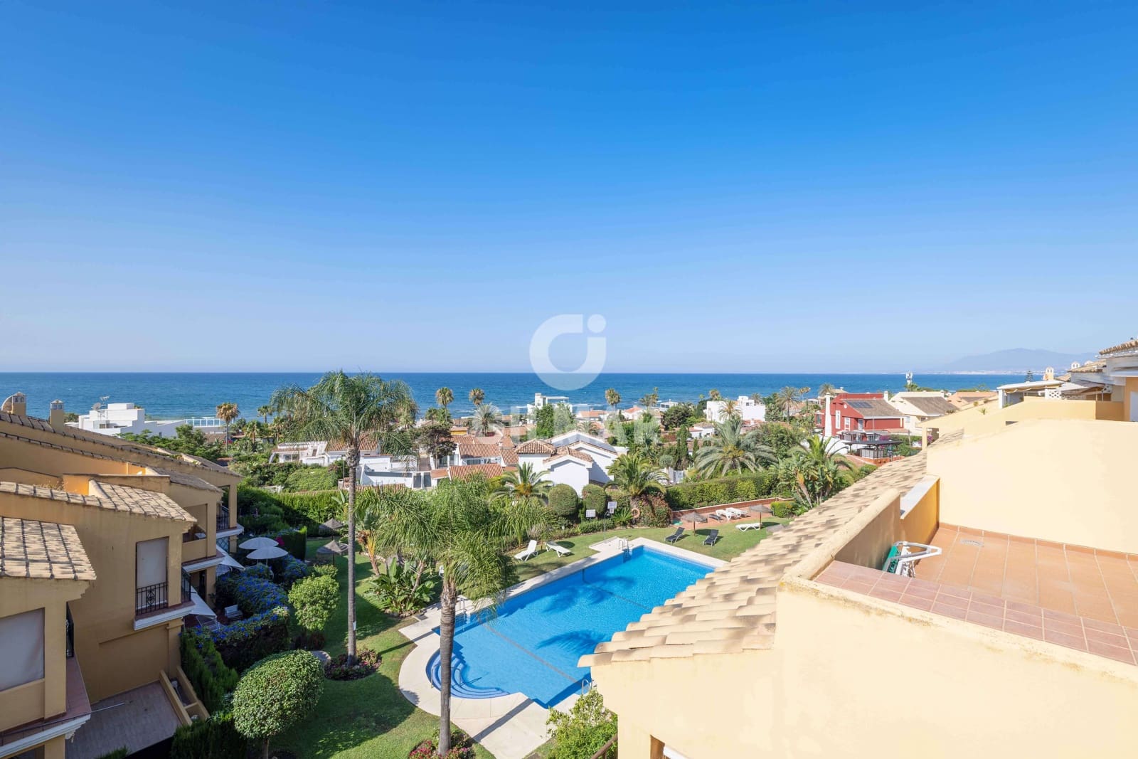 3 sovrum Takvåning till salu i Costabella med pool garage - 650 000 € (Ref: 9669625)