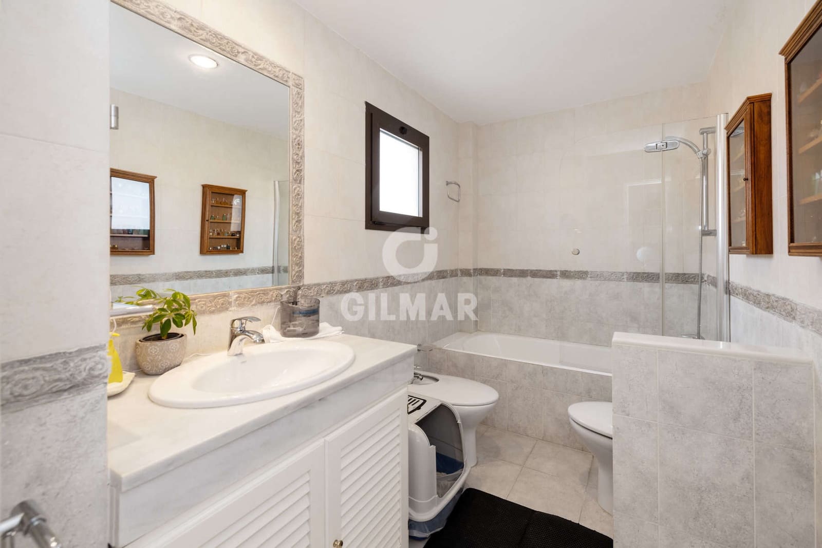 4 sypialnia Penthouse na sprzedaż w Atalaya-Isdabe z basenem garażem - 893 000 € (Ref: 9670977)