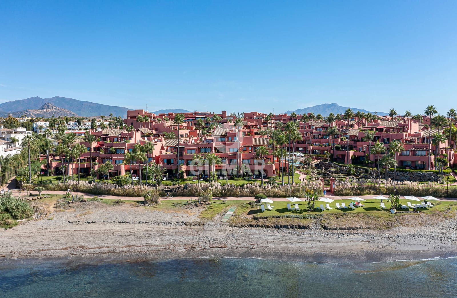 3 sovrum Takvåning till salu i Guadalmansa med garage - 2 650 000 € (Ref: 9671120)