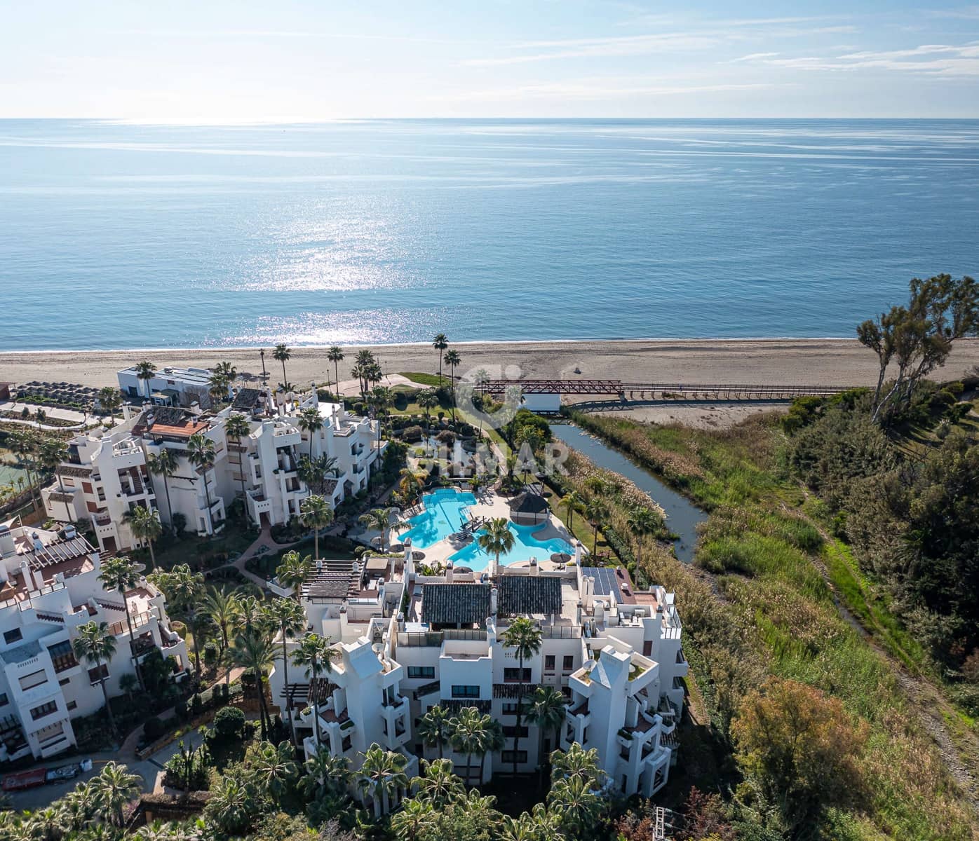 3 soverom Penthouse til salgs i Estepona med svømmebasseng - € 2 695 000 (Ref: 9671121)
