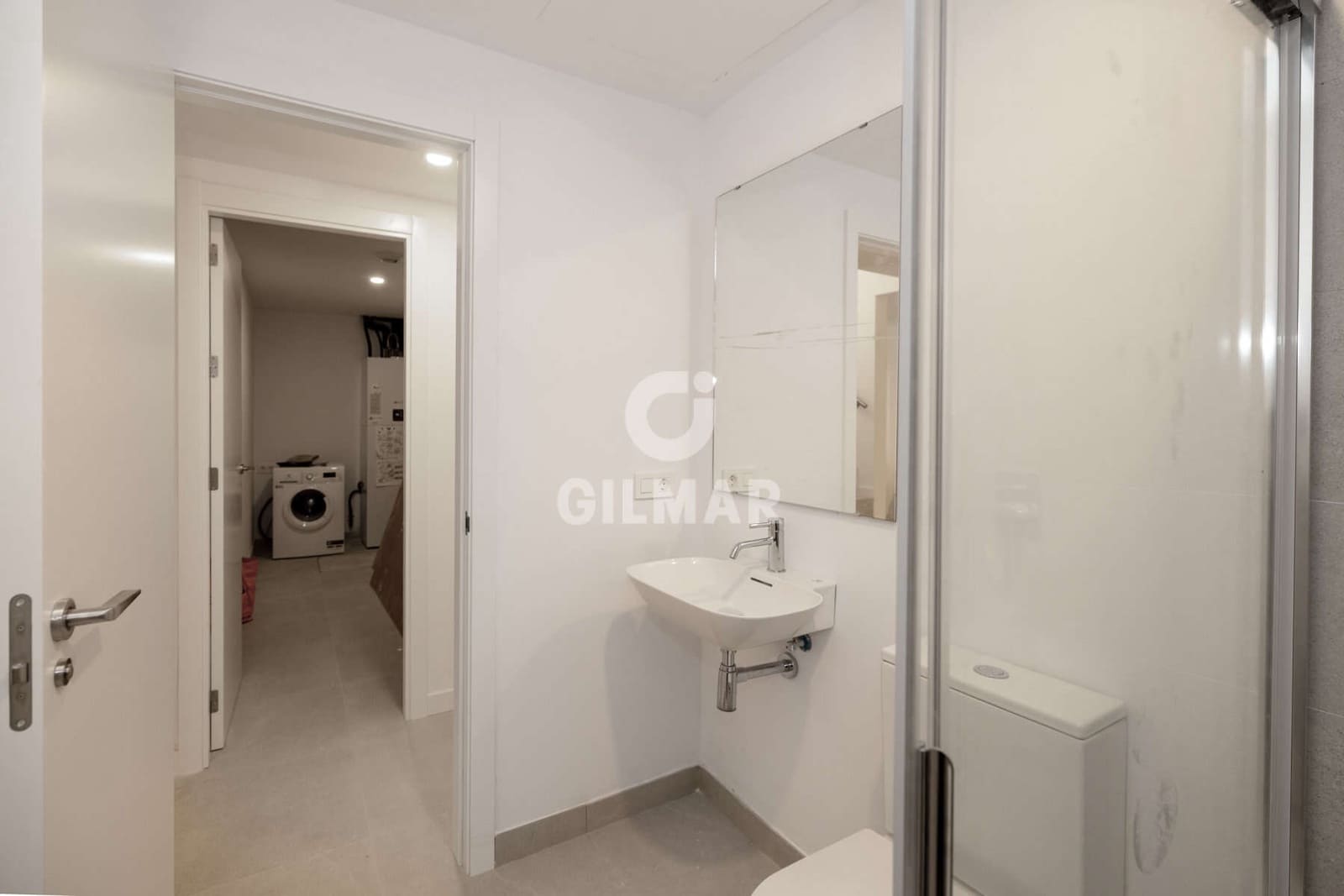 3 soverom Kjedet enebolig til salgs i New Golden Mile med svømmebasseng garasje - € 950 000 (Ref: 9674778)