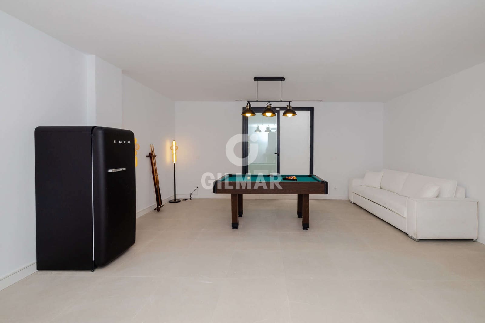 3 soverom Kjedet enebolig til salgs i New Golden Mile med svømmebasseng garasje - € 950 000 (Ref: 9674778)