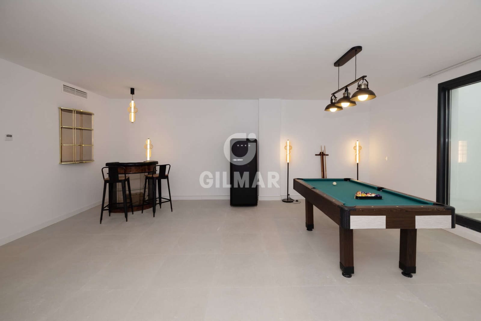 3 soverom Kjedet enebolig til salgs i New Golden Mile med svømmebasseng garasje - € 950 000 (Ref: 9674778)