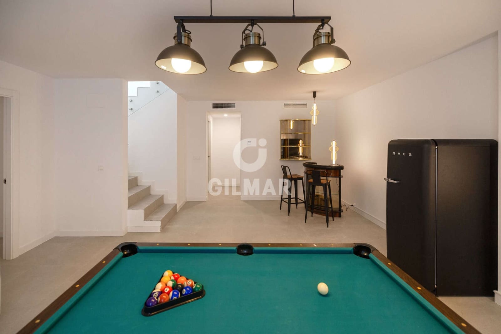 3 soverom Kjedet enebolig til salgs i New Golden Mile med svømmebasseng garasje - € 950 000 (Ref: 9674778)