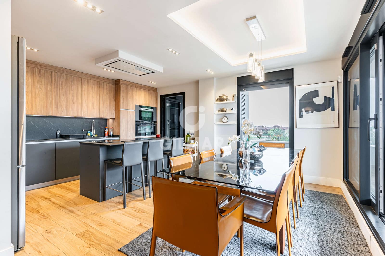 4 sypialnia Penthouse na sprzedaż w Las Rozas de Madrid z basenem garażem - 1 195 000 € (Ref: 9675982)