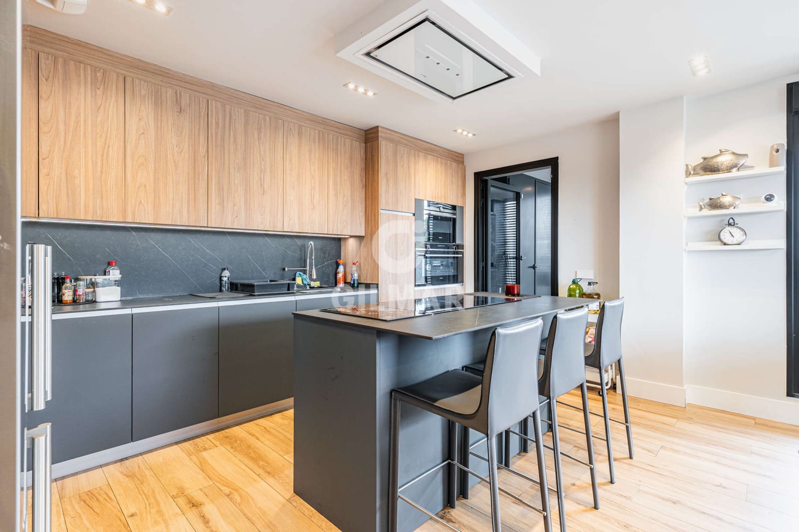 4 sypialnia Penthouse na sprzedaż w Las Rozas de Madrid z basenem garażem - 1 195 000 € (Ref: 9675982)