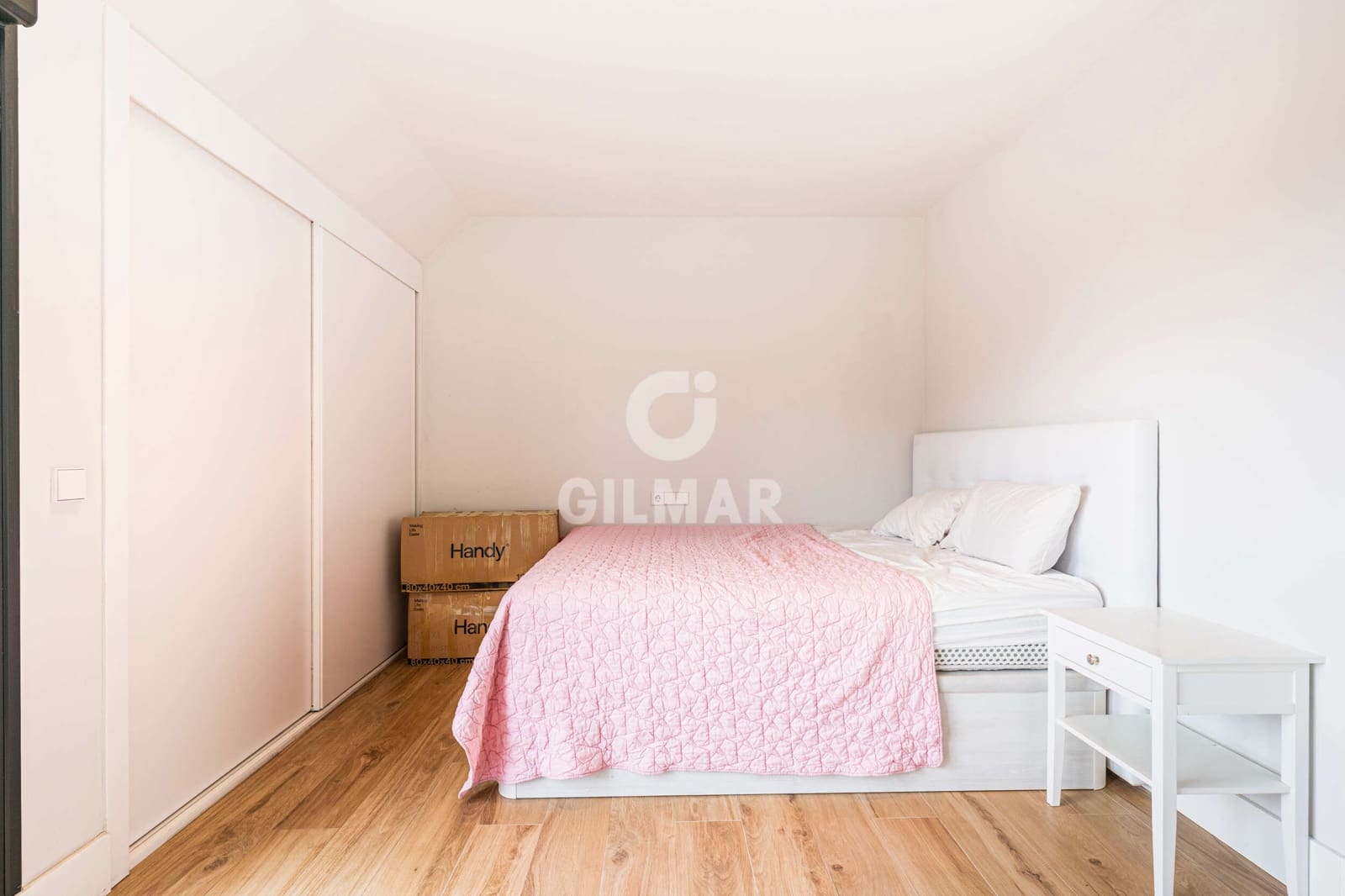 4 sypialnia Penthouse na sprzedaż w Las Rozas de Madrid z basenem garażem - 1 195 000 € (Ref: 9675982)