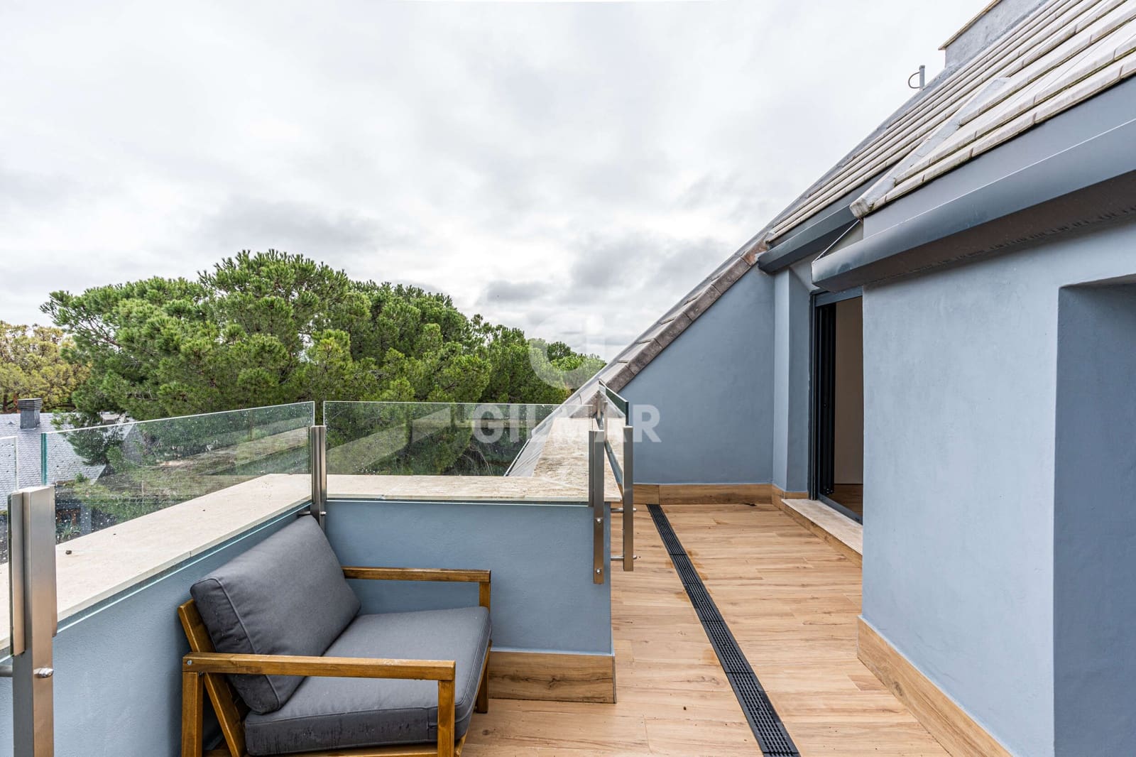 4 sypialnia Penthouse na sprzedaż w Las Rozas de Madrid z basenem garażem - 1 195 000 € (Ref: 9675982)