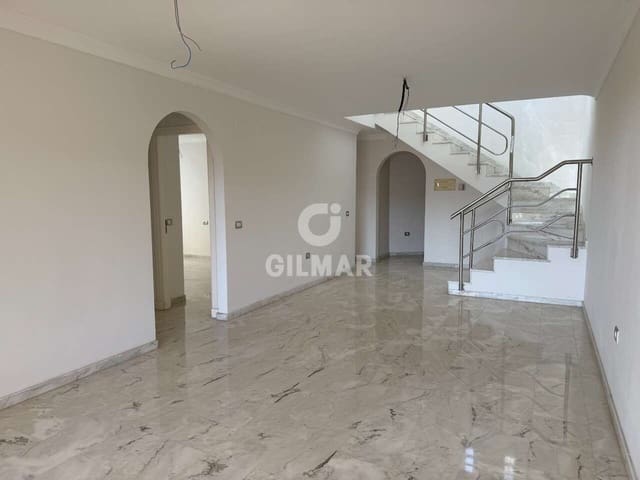 2 quarto Penthouse para venda em Los Gigantes, Santiago del Teide com piscina garagem - 620 000 € (Ref: 9685730)