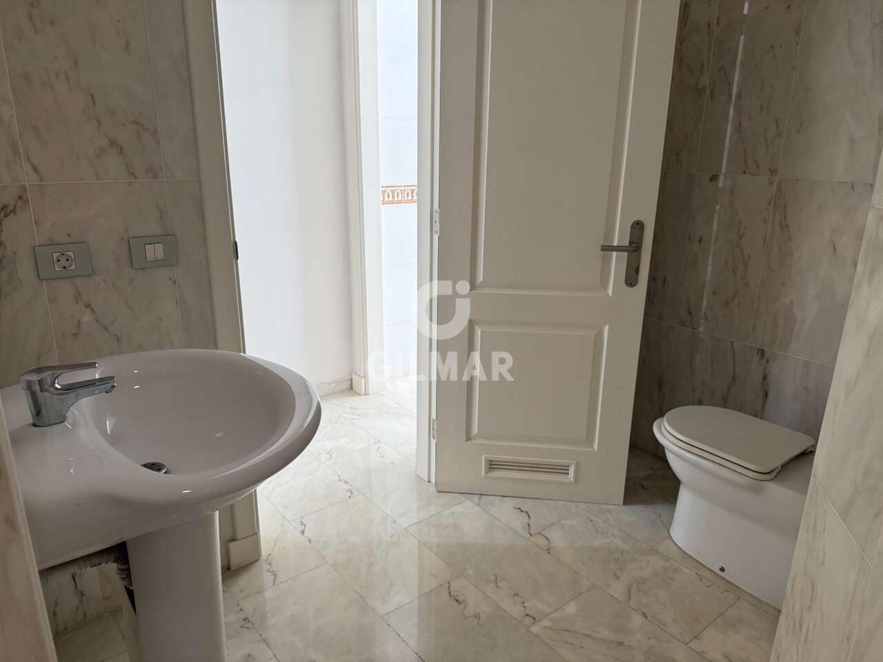 2 sovrum Takvåning till salu i Los Gigantes med pool garage - 620 000 € (Ref: 9685730)