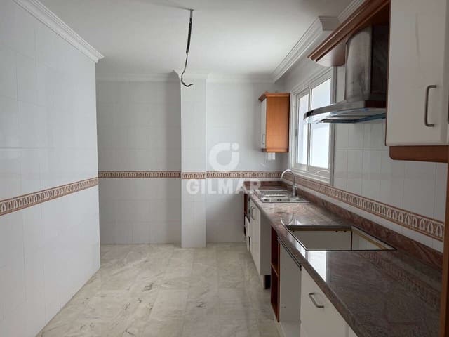 2 quarto Penthouse para venda em Los Gigantes, Santiago del Teide com piscina garagem - 620 000 € (Ref: 9685730)