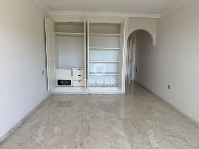 2 quarto Penthouse para venda em Los Gigantes, Santiago del Teide com piscina garagem - 620 000 € (Ref: 9685730)