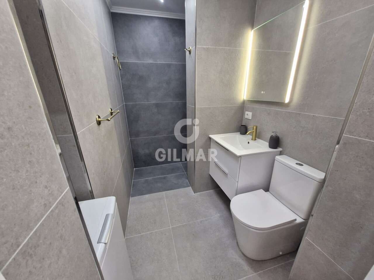 1 soverom Leilighet til salgs i Los Cristianos med svømmebasseng - € 505 000 (Ref: 9685731)