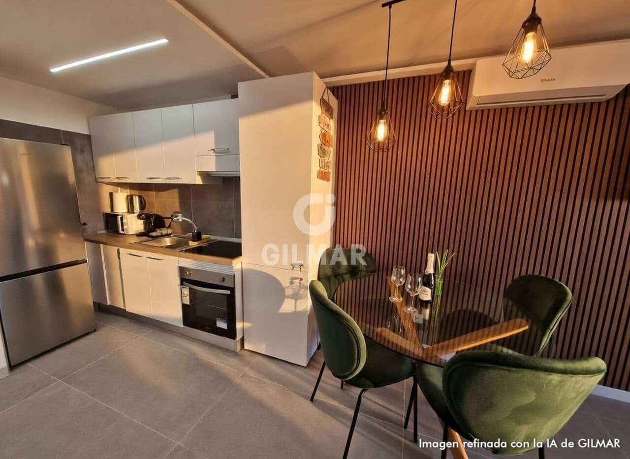 1 sovrum Lägenhet till salu i Los Cristianos med pool - 505 000 € (Ref: 9685731)