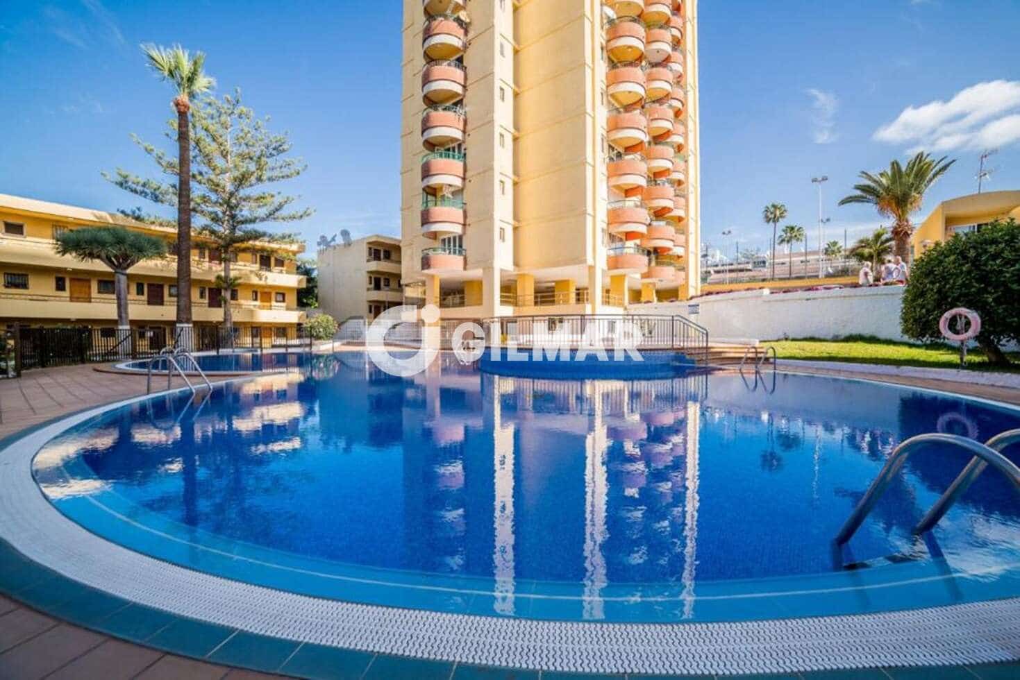 1 bedroom Flat for sale in Los Cristianos with pool - € 500,000 (Ref: 9685731)
